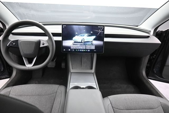 Used 2025  Tesla Standard image 20