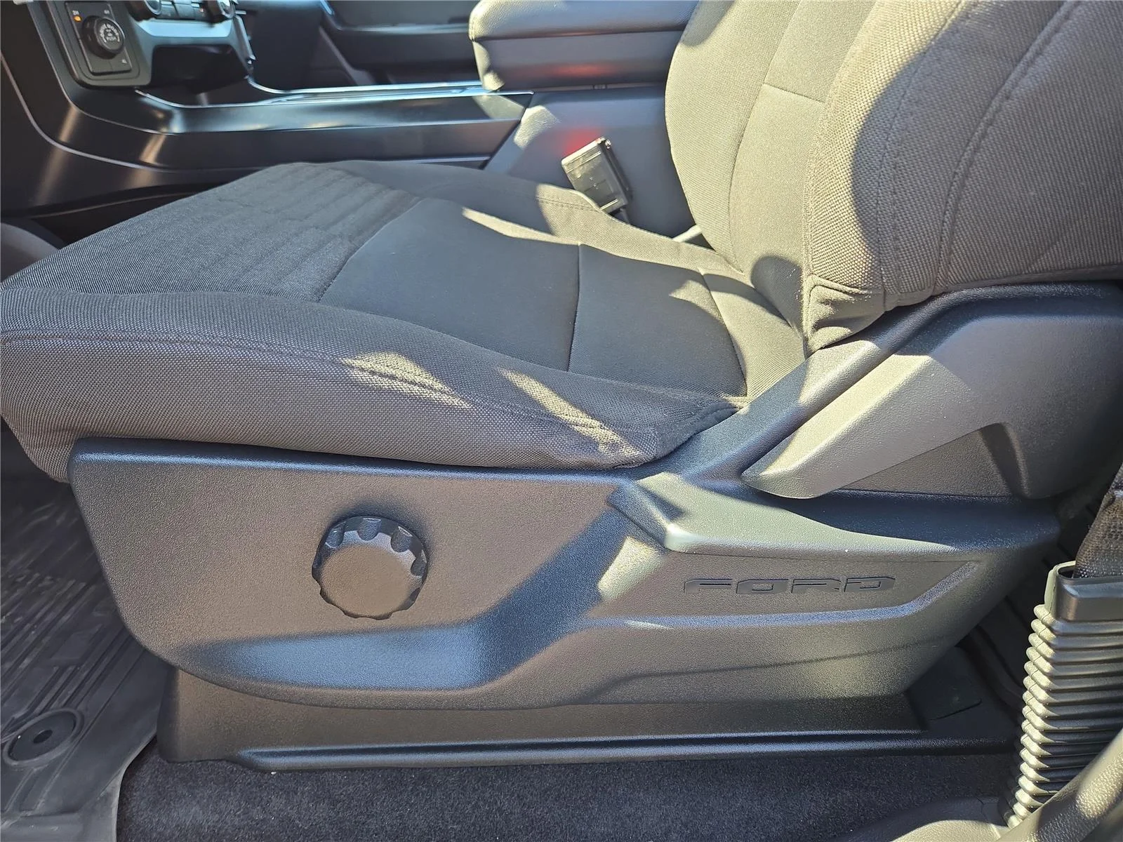Used 2023 Iconic Silver Ford XL image 20