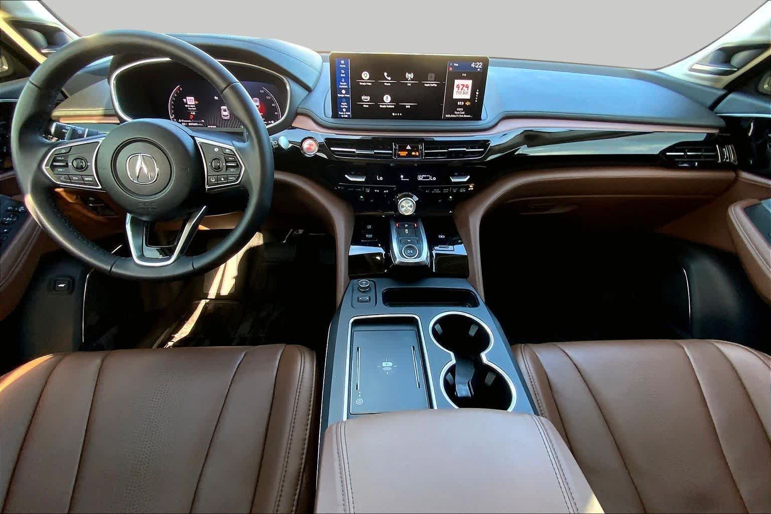 Used 2025 Liquid Carbon Metallic Acura w/Technology Package image 16