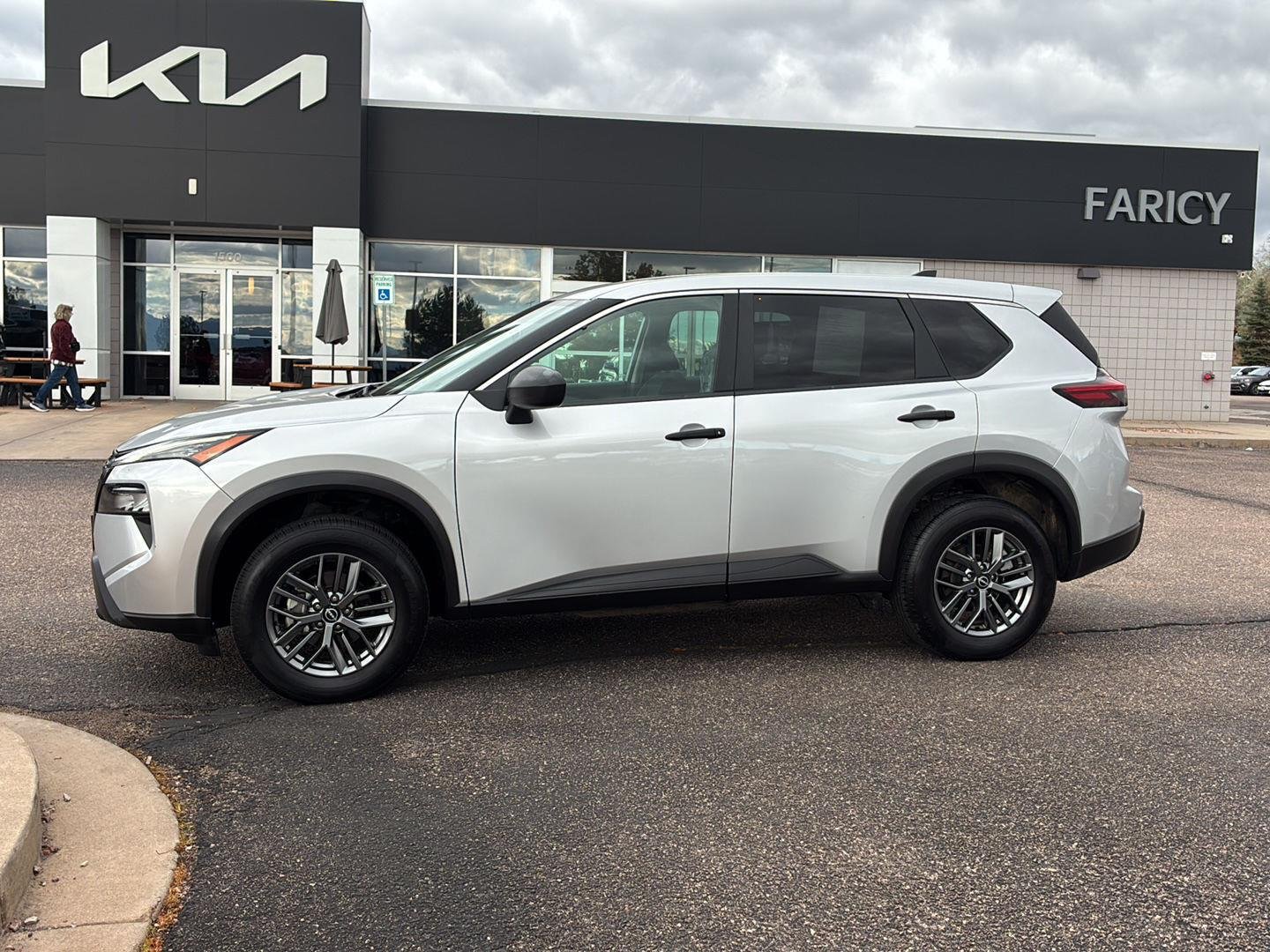 2024 Nissan Rogue