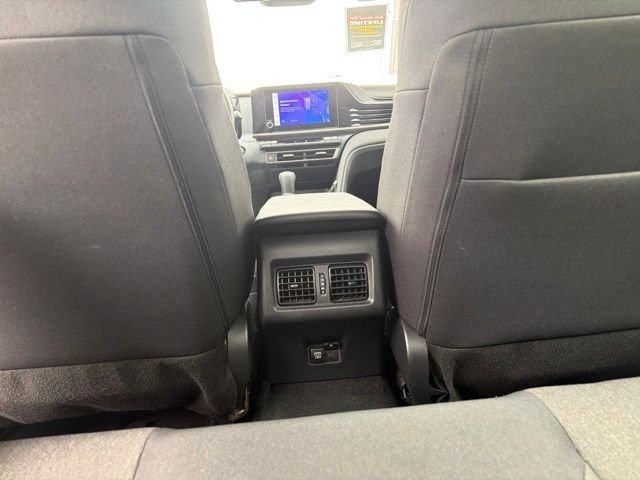 Used 2025 White Toyota LE image 21