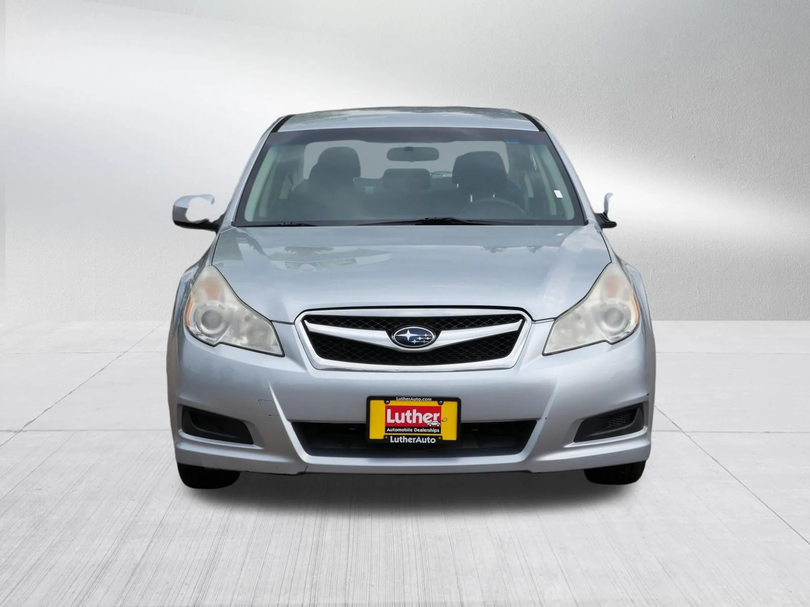 Used 2012 Ice Silver Metallic Subaru 2.5i Premium image 2
