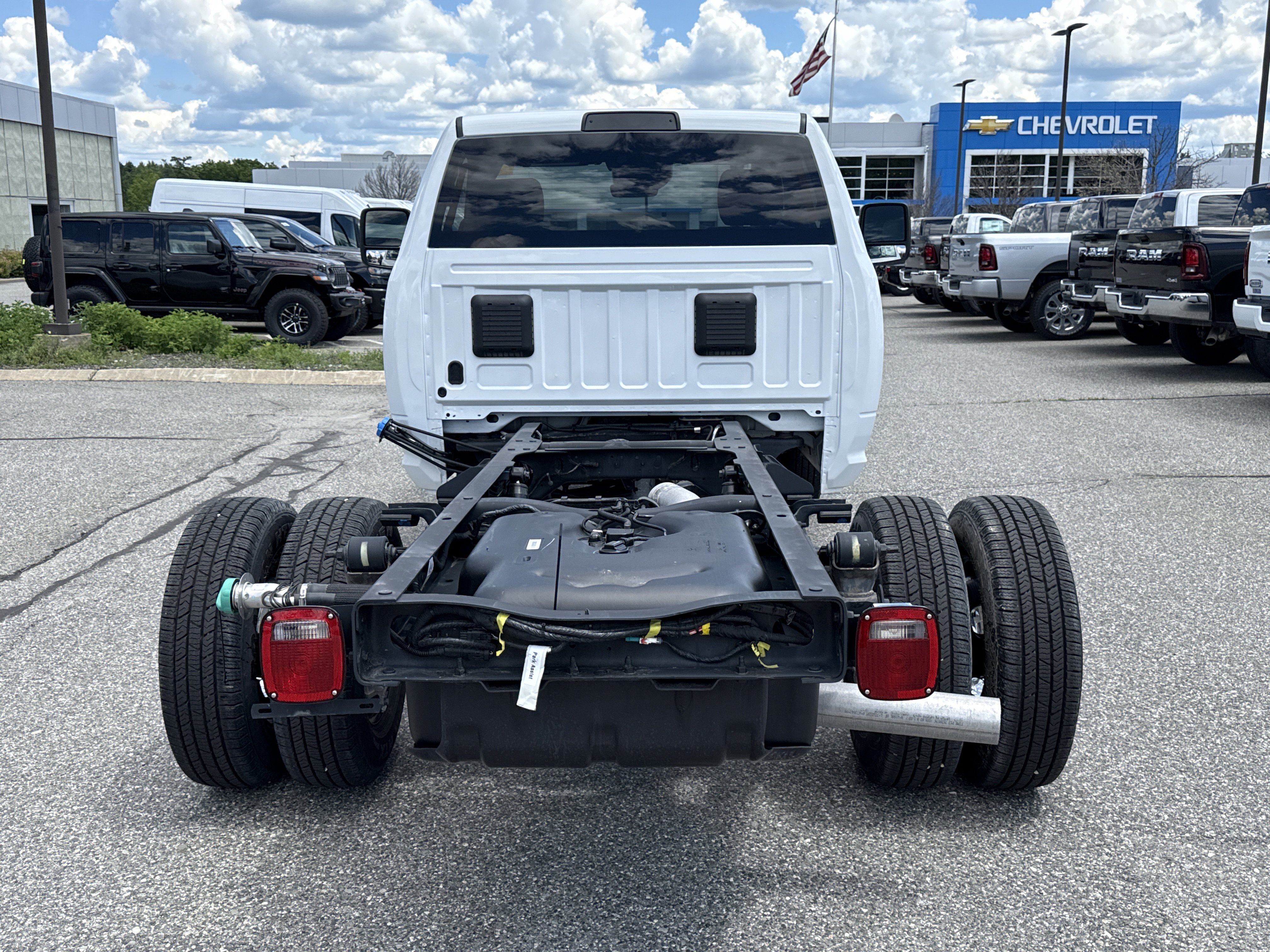 New 2026 Bright White Clearcoat Ram Tradesman image 5