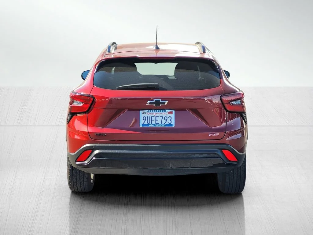 2025 Chevrolet Trax RS - Photo 10