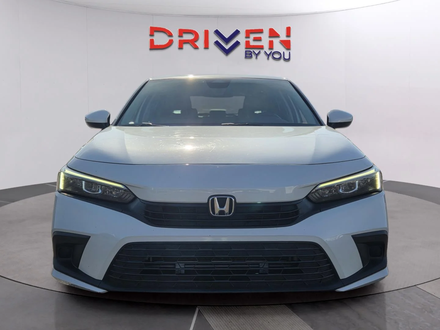 Used 2022 Platinum White Pearl Honda LX image 8