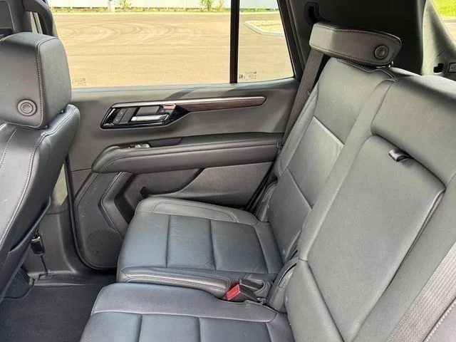 Used 2025 Black Chevrolet LT image 11