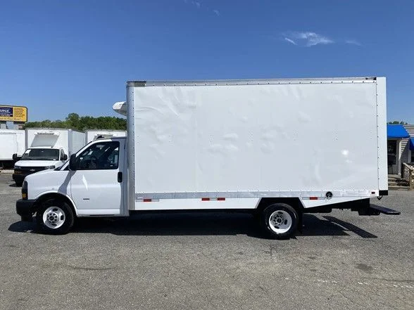 Used 2024 White GMC Work Van image 1