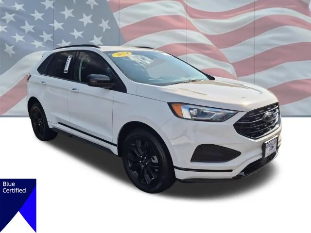 Used 2024 White Ford SE image 2