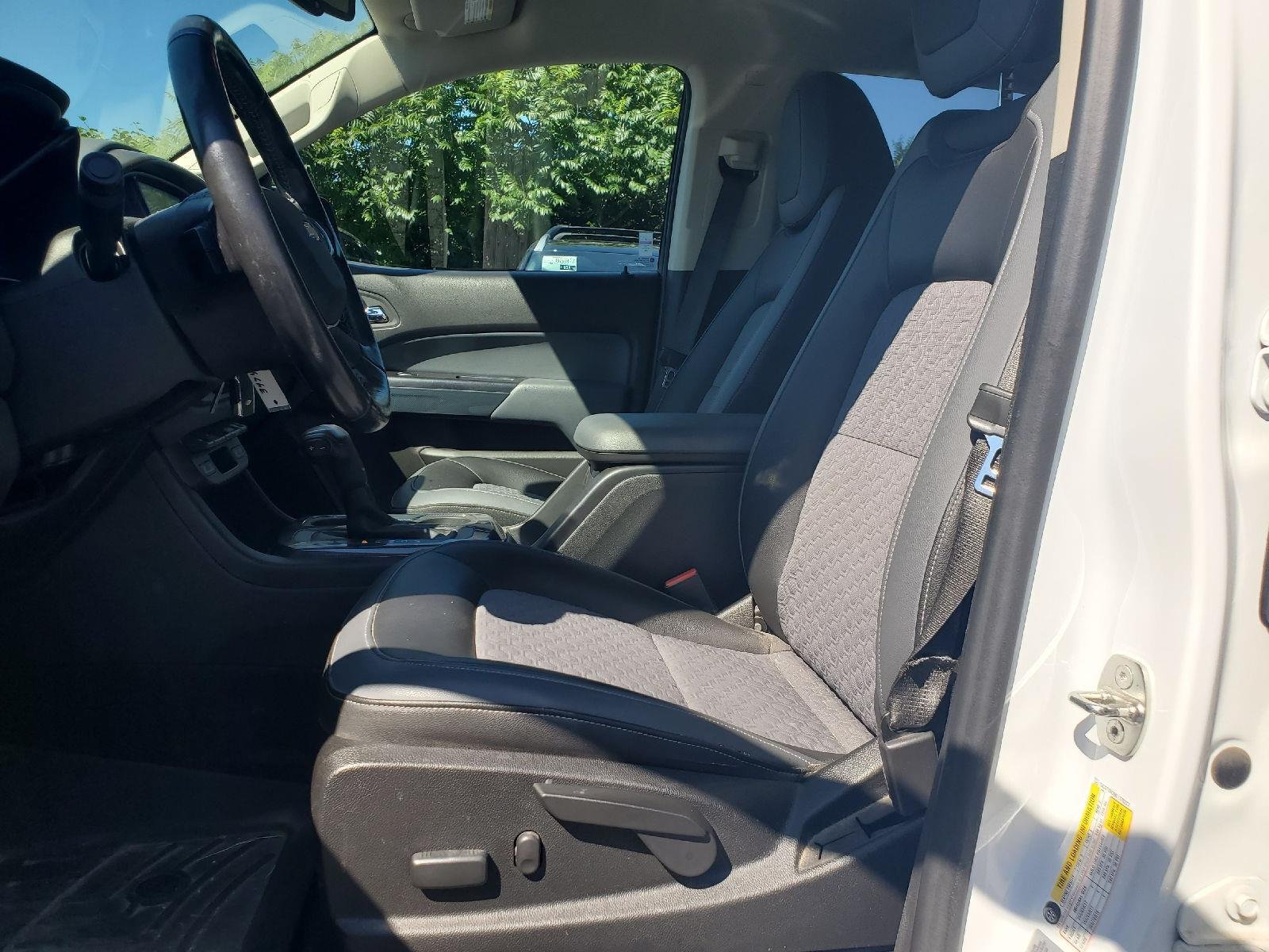 Used 2016 Summit White Chevrolet 4WD Z71 image 6