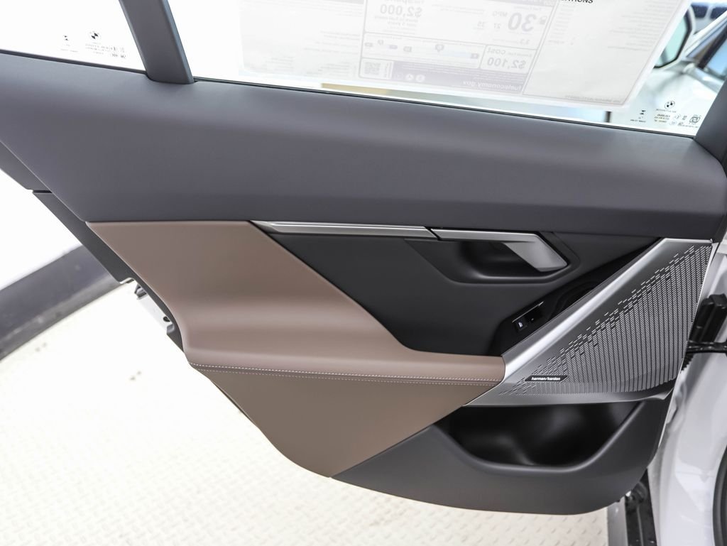 2026 BMW 5 Series 530i - Photo 21