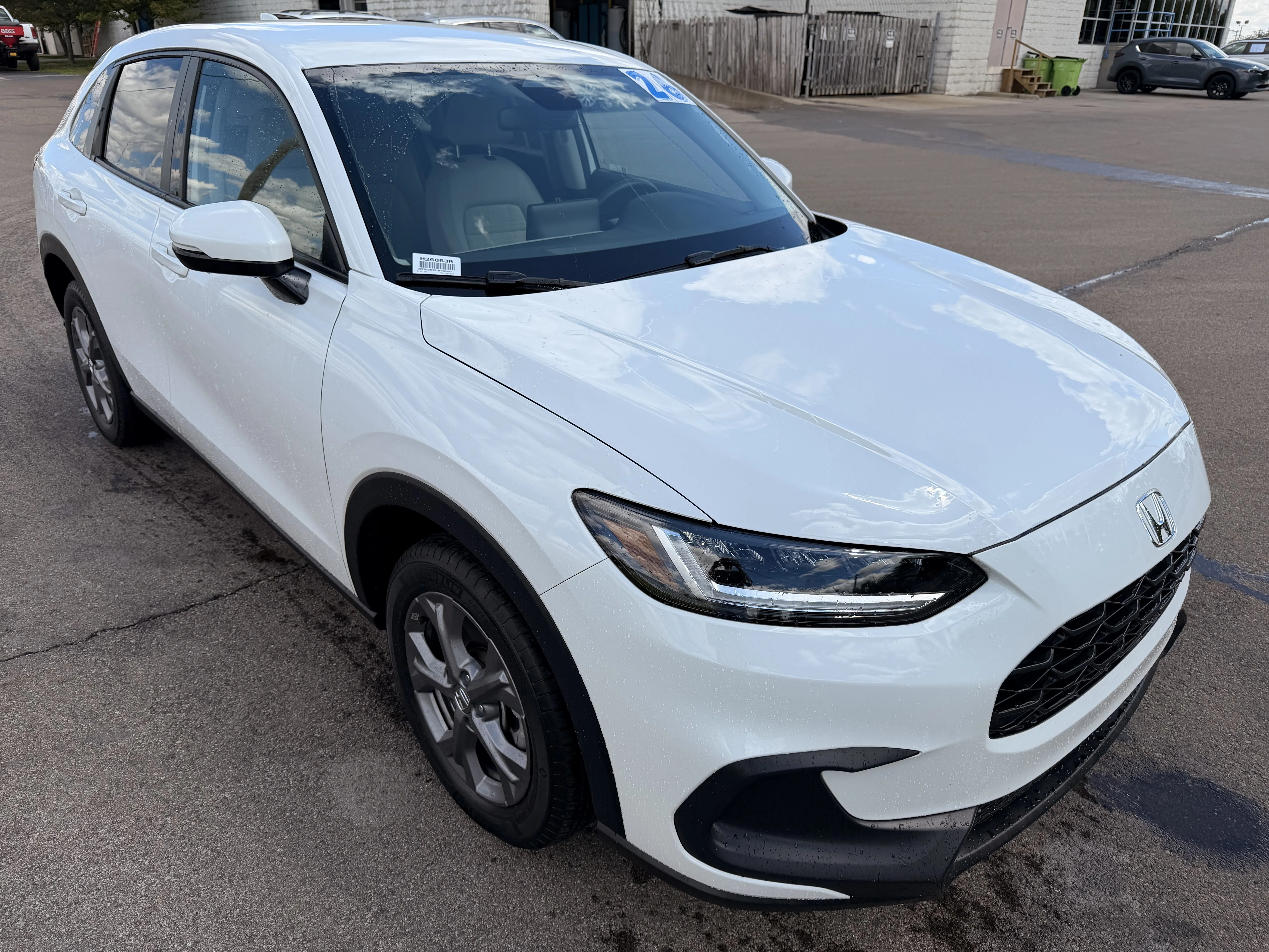 Certified Used 2026 PLATINUM WHITE Honda LX image 1