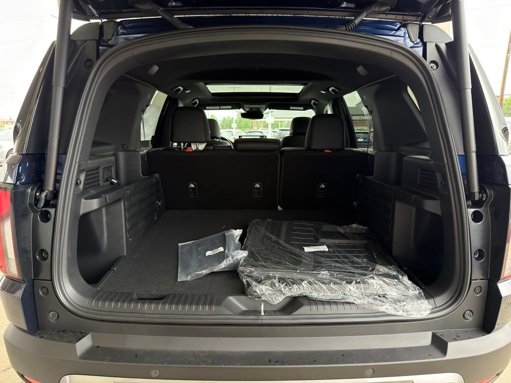 New 2026 Obsidian Blue Pearl Honda TrailSport image 21