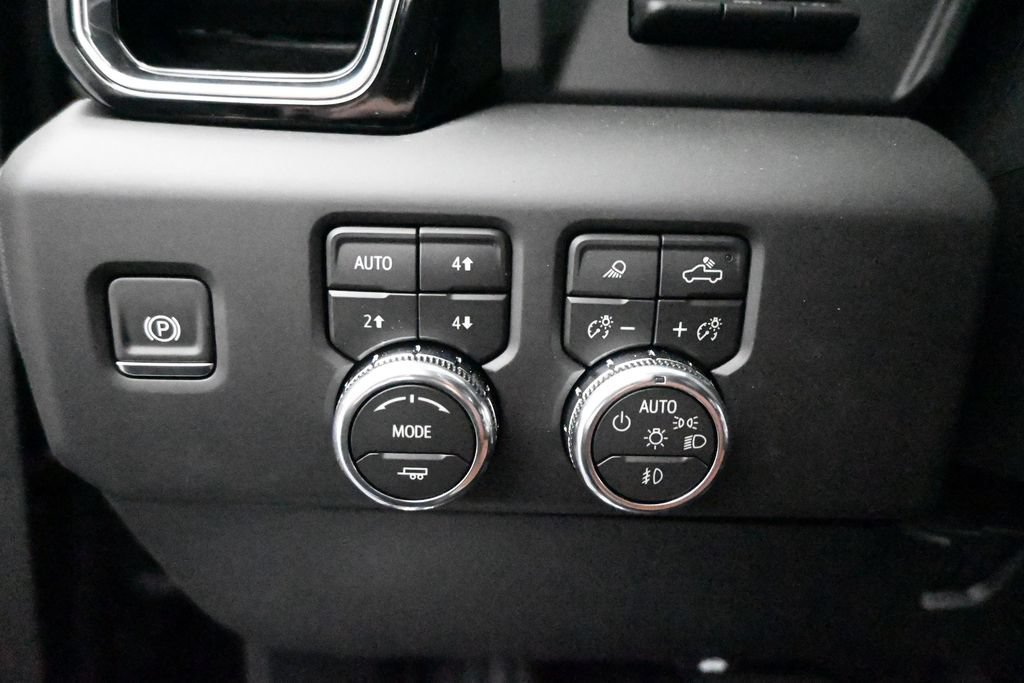 2026 GMC Sierra 3500HD Denali Ultimate - Photo 12