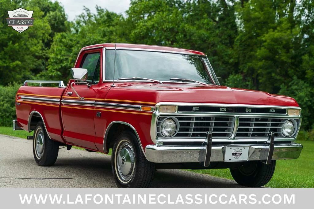 Used 1975 Red Ford  image 14