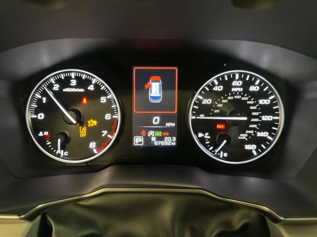 Used 2021 Silver Subaru Limited image 20