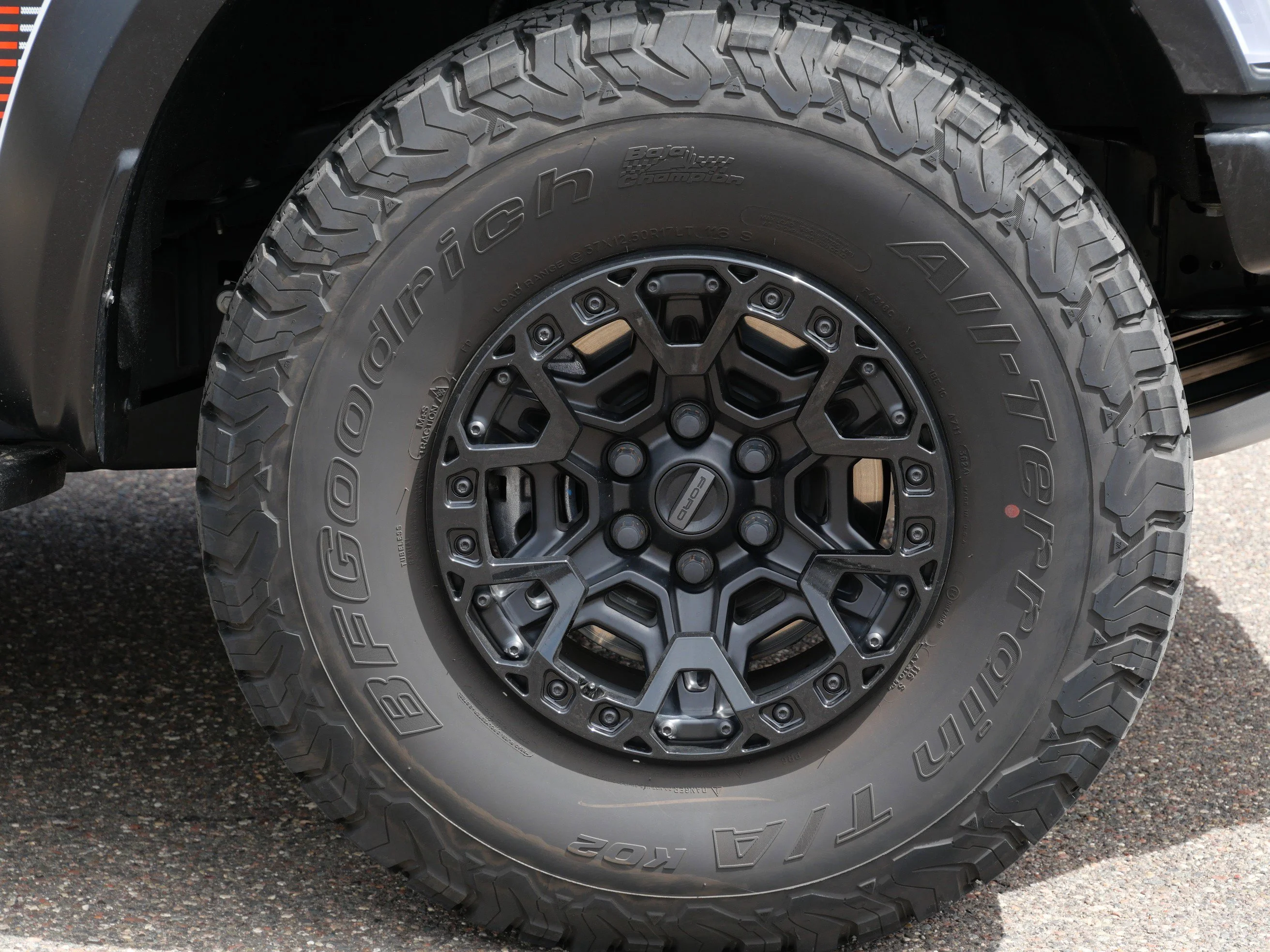 Certified Used 2024 Oxford White Clearcoat Ford Raptor image 9
