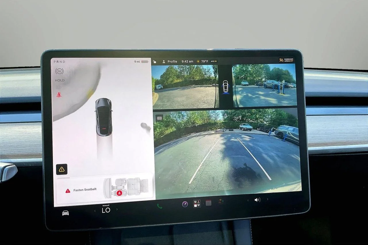 Used 2023  Tesla Long Range image 14