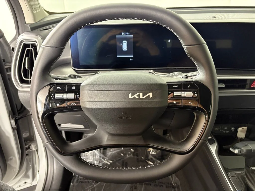 New 2026 Gray Kia S image 22