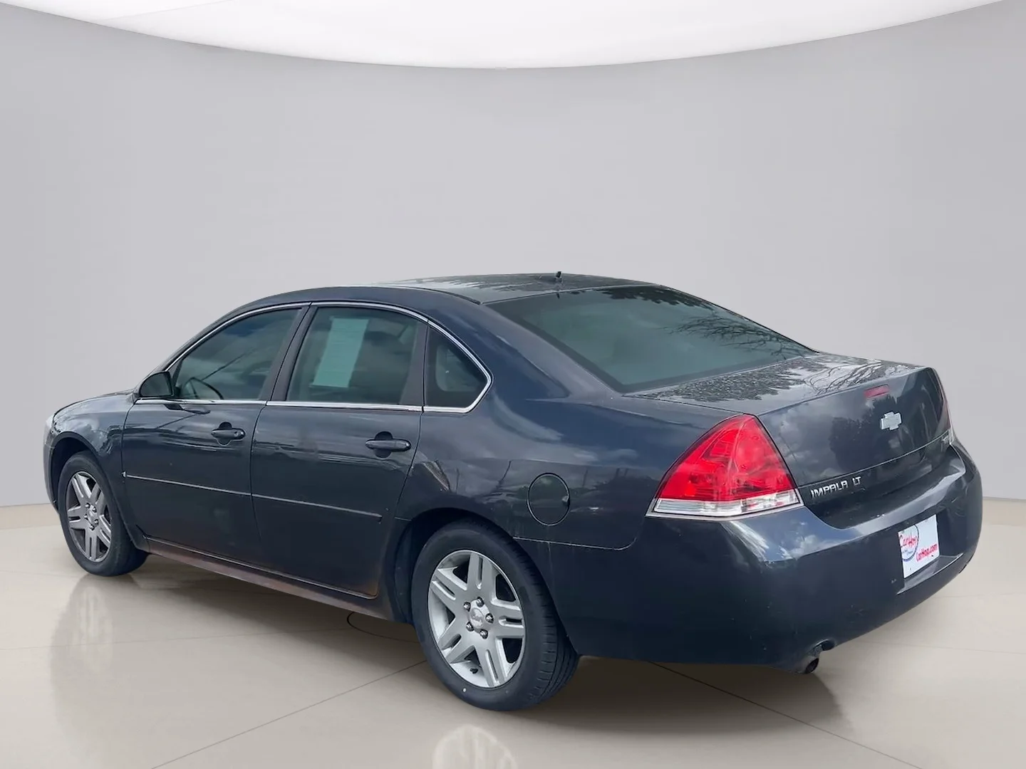 Used 2016 Grey Chevrolet LT FLEET image 3