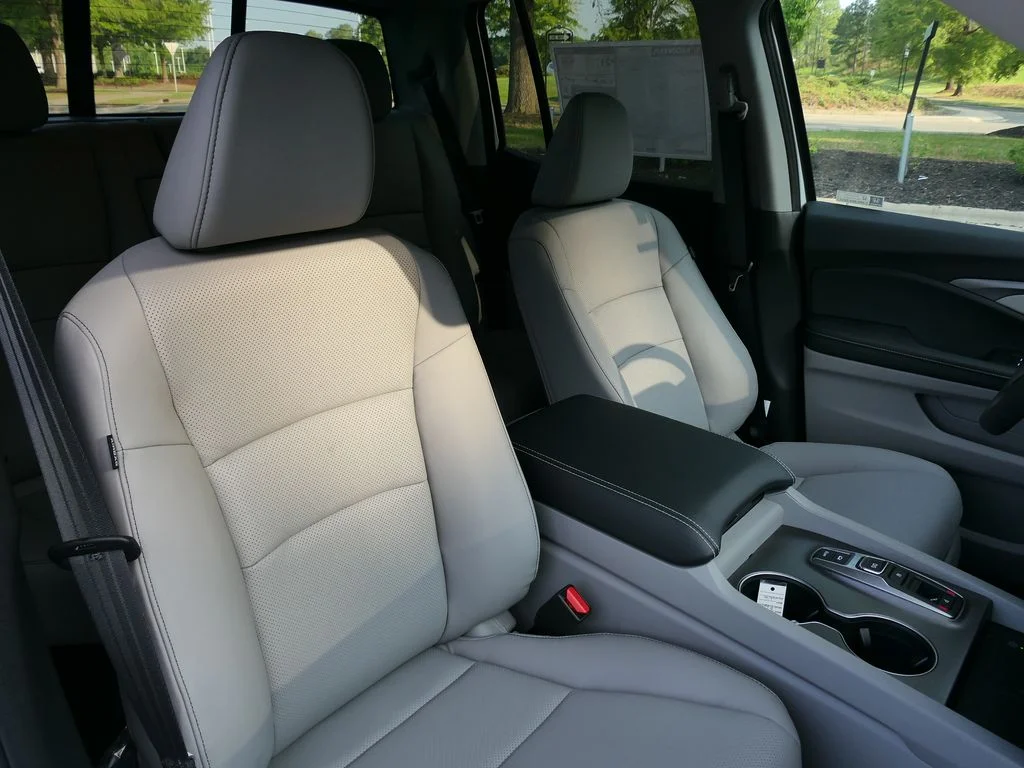 New 2026 Platinum White Pearl Honda RTL image 35