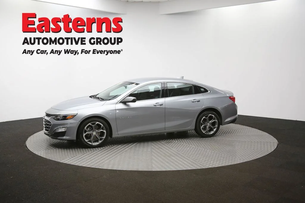 Used 2024 Silver Nissan 2.5 SV image 55