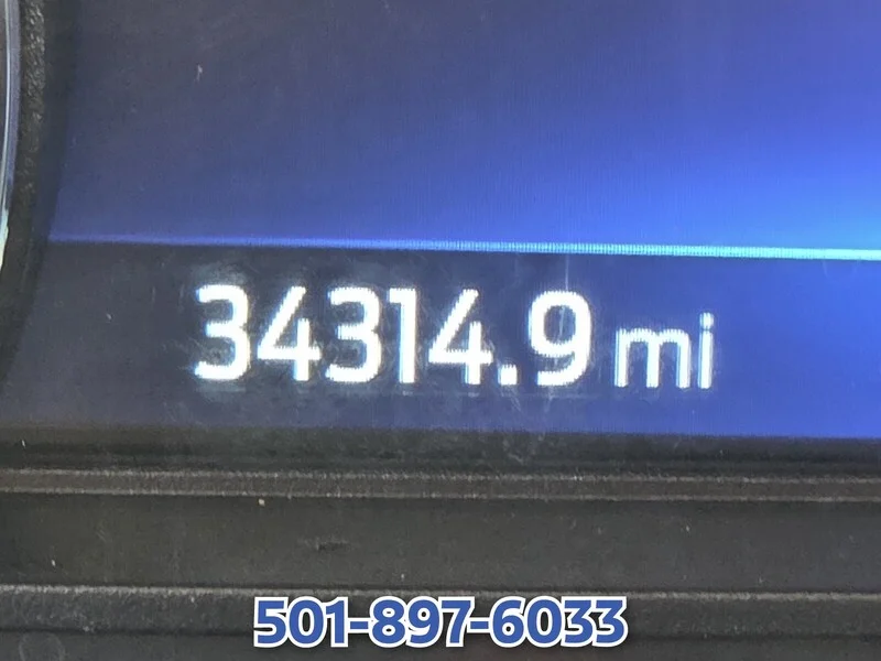 Used 2022 Cactus FORD LARIAT FWD SUPERCREW image 24