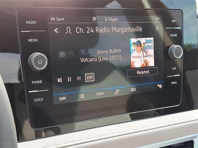 2025 Volkswagen Taos SE - Photo 13