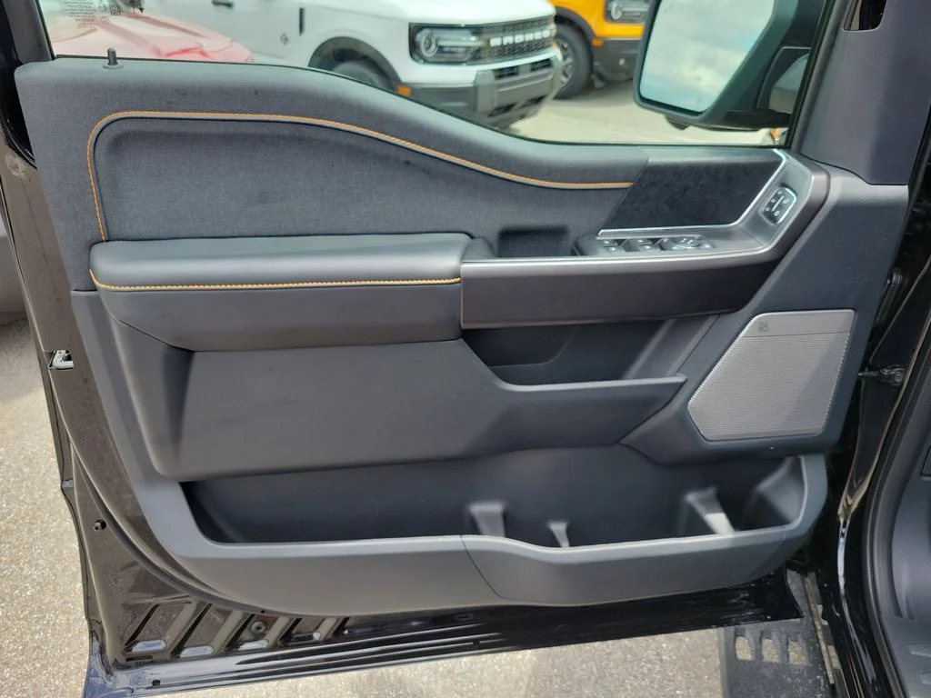 New 2026 Agate Black Metallic Ford Tremor® image 15