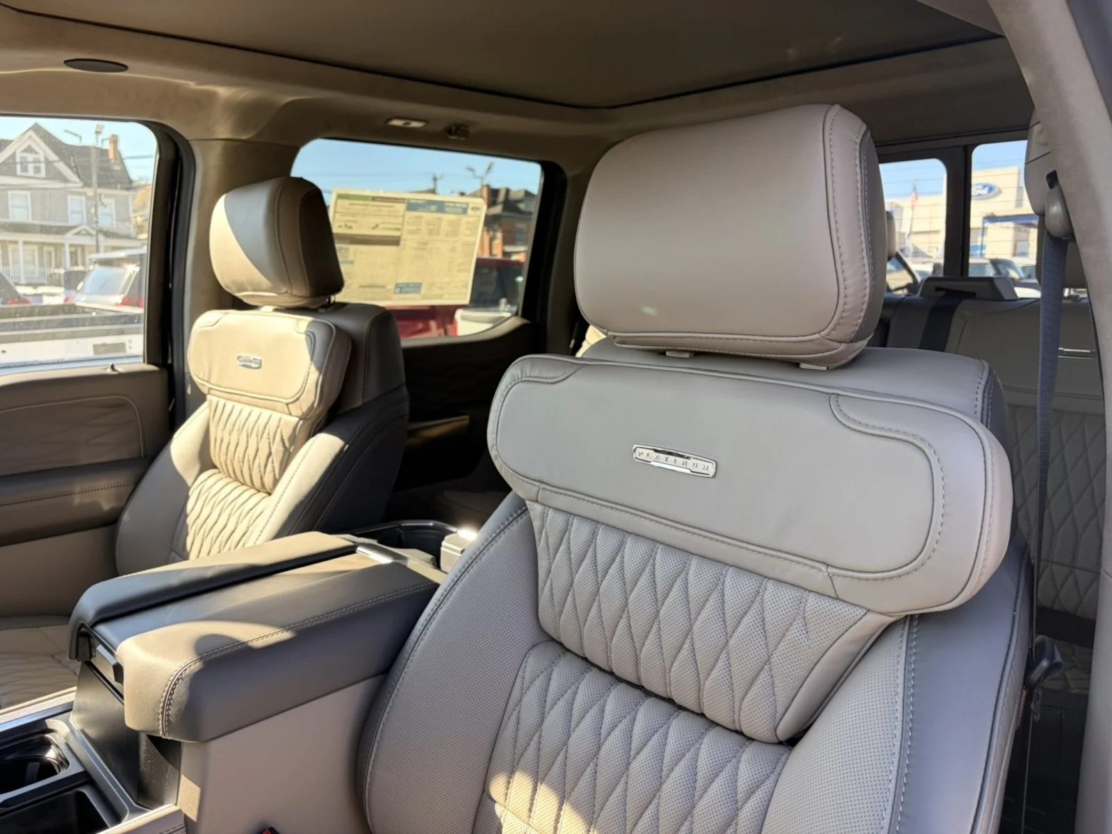 New 2027 Agate Black Metallic Ford F-350® Platinum® image 12
