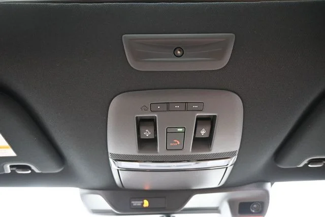 New 2026 Everest White TriCoat Nissan Platinum Reserve image 29
