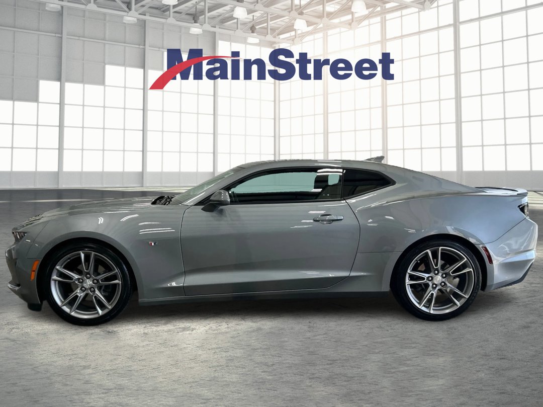 Used 2023 Chevrolet Camaro 1LT with VIN 1G1FB1RSXP0137898 for sale in Kansas City