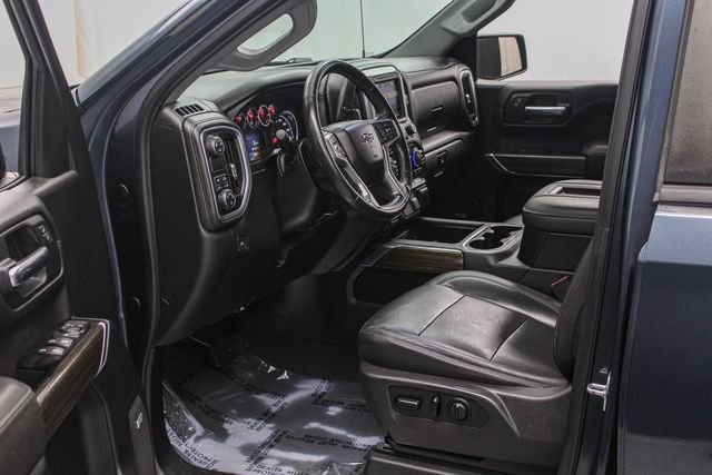 Used 2019 Shadow Gray Metallic Chevrolet RST image 19