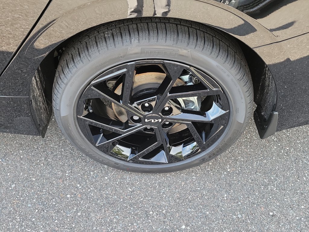 New 2027 Aurora Black Pearl Kia GT-Line image 37