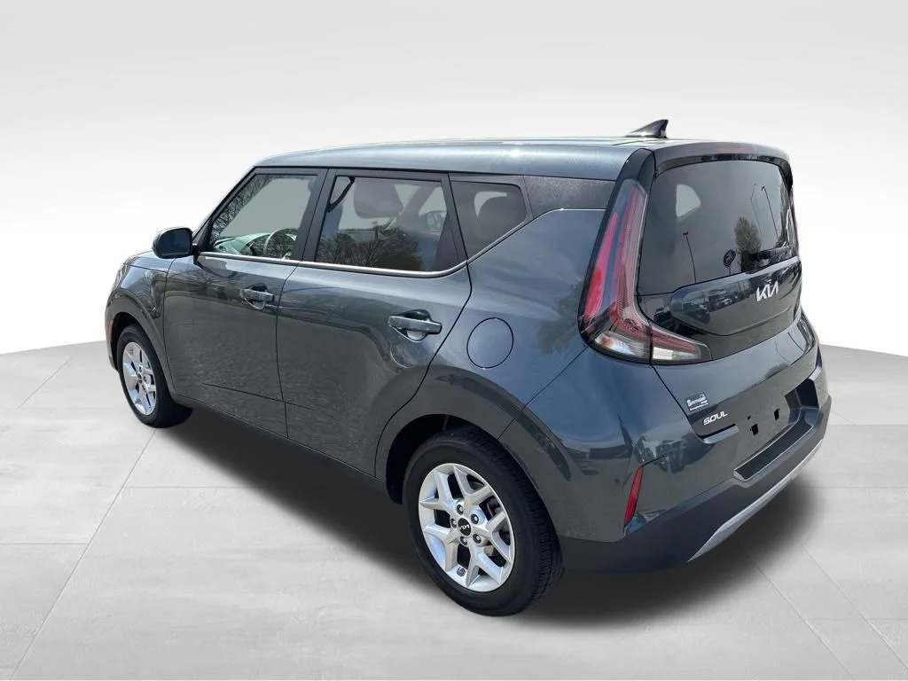 Used 2024 Gray Kia LX image 3