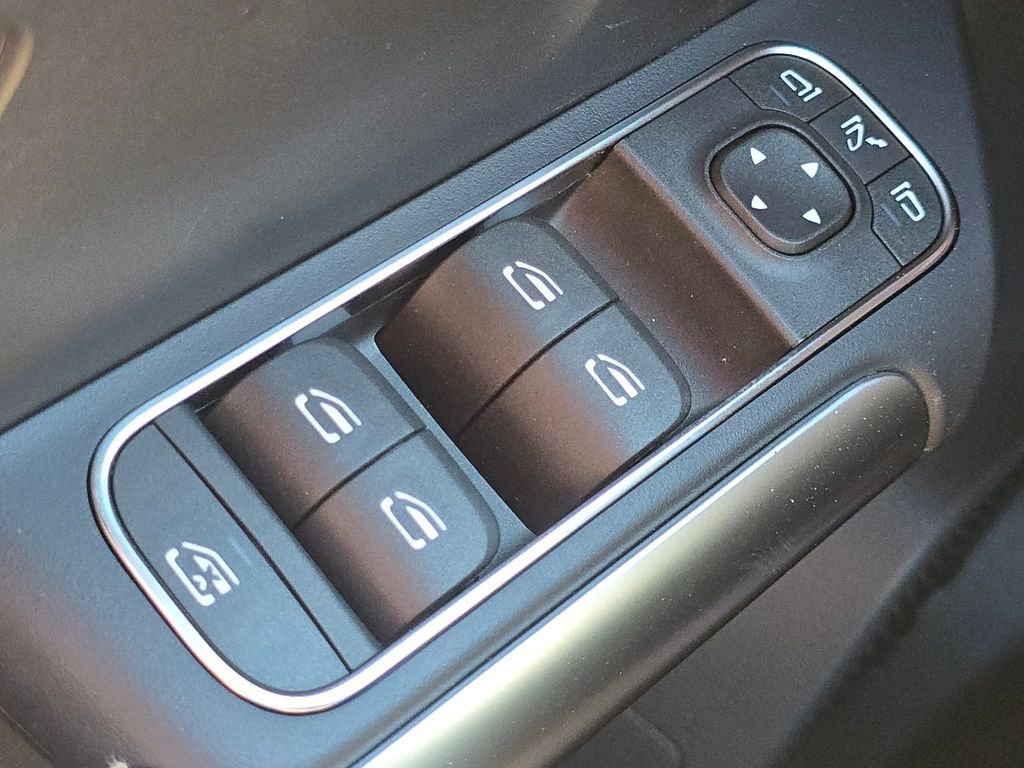 New 2026 Mountain Grey Metallic Mercedes-Benz GLA 250 image 64