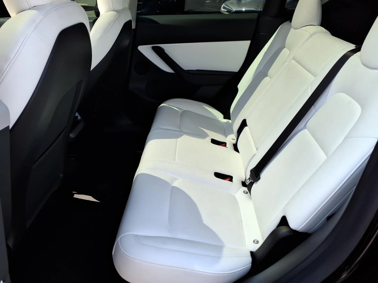 Used 2022 Black Tesla Performance image 19