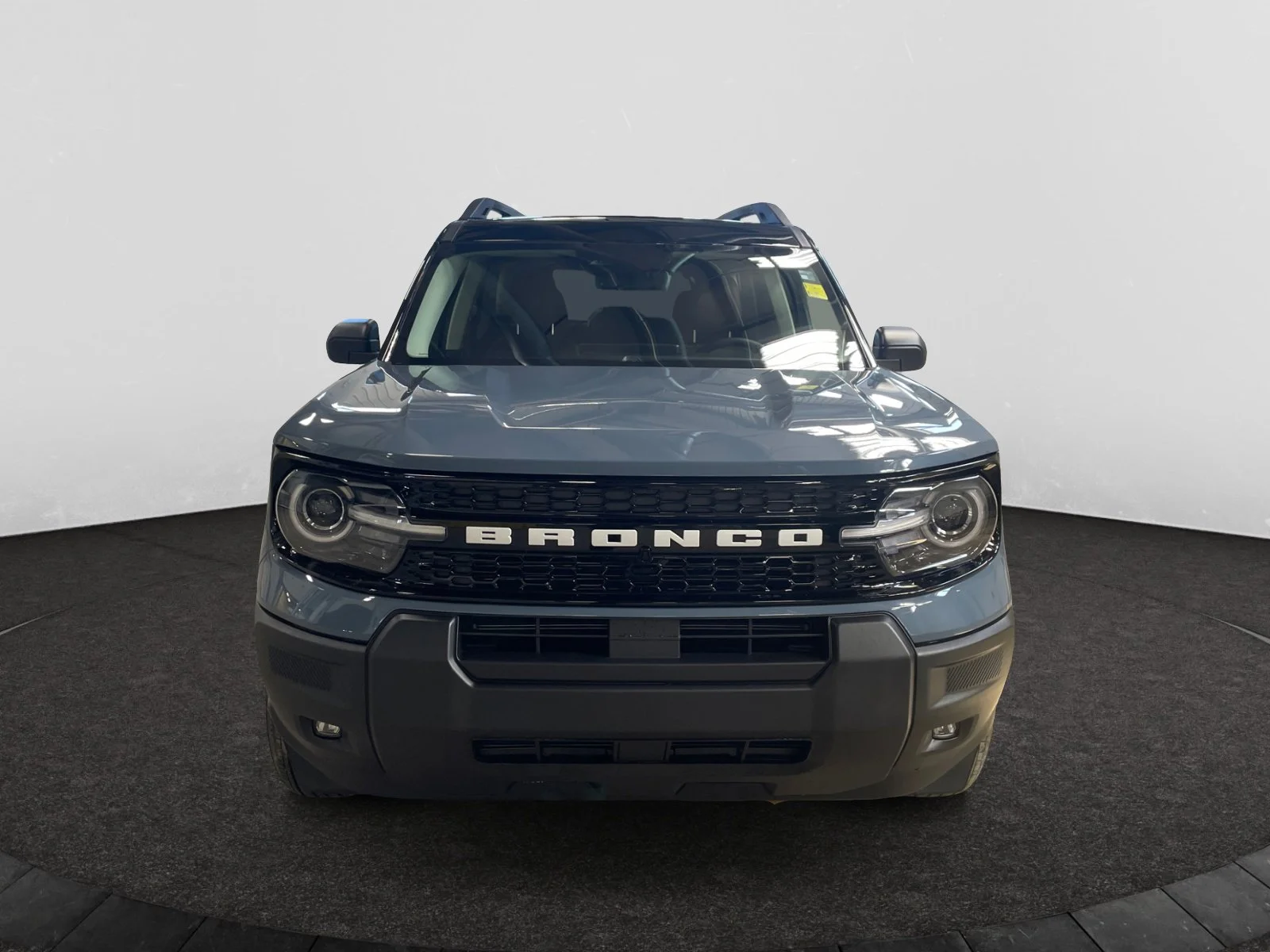 New 2026 Azure Grey Metallic Tri-Coat Ford Outer Banks image 8