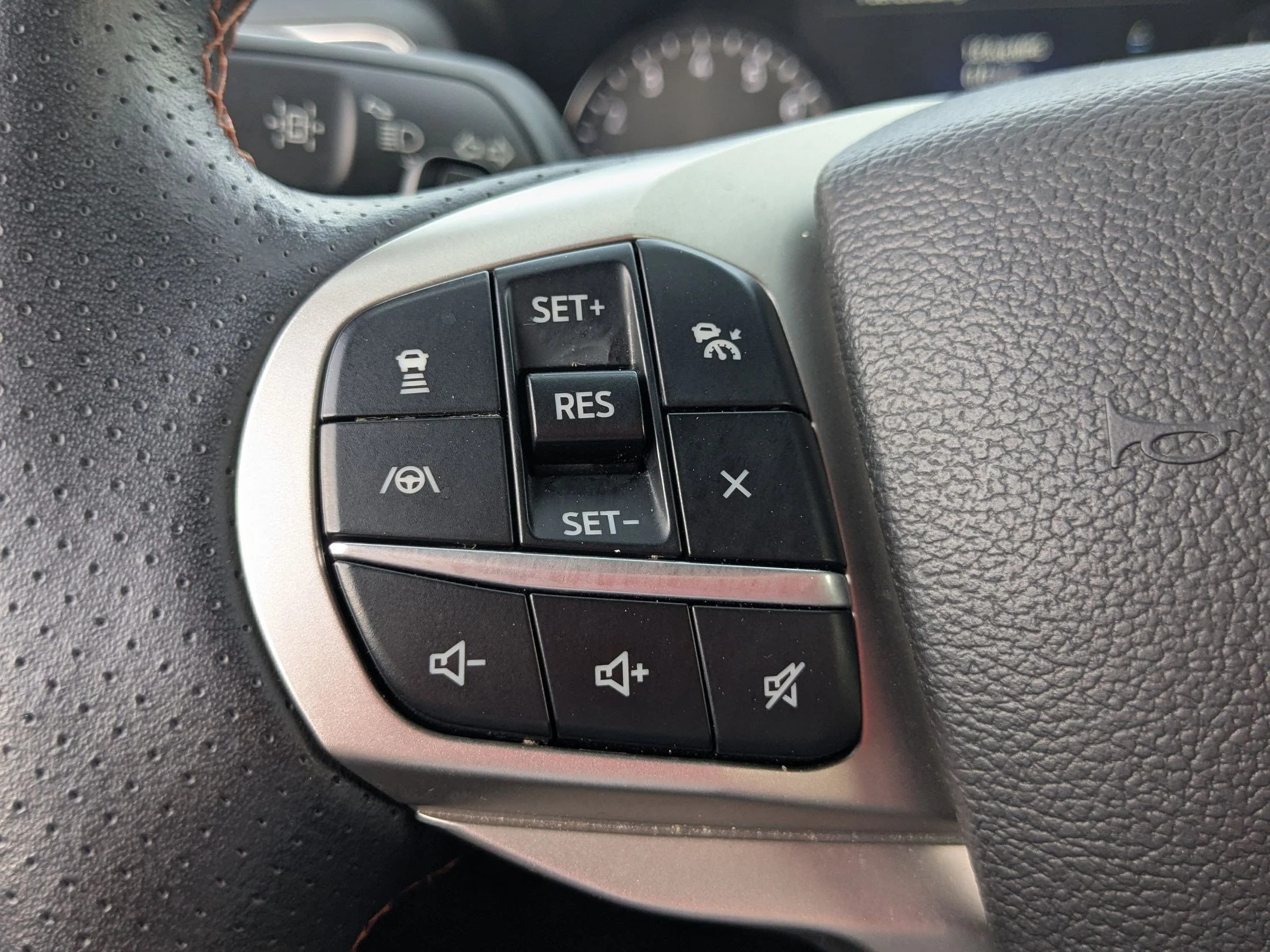 Used 2022 White Metallic Ford Timberline image 18
