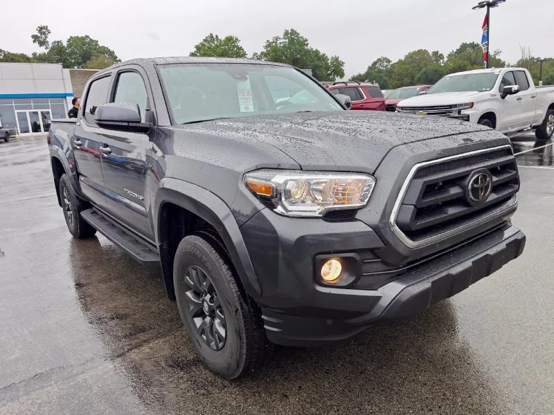 Used 2023 Gray Toyota SR5 image 3