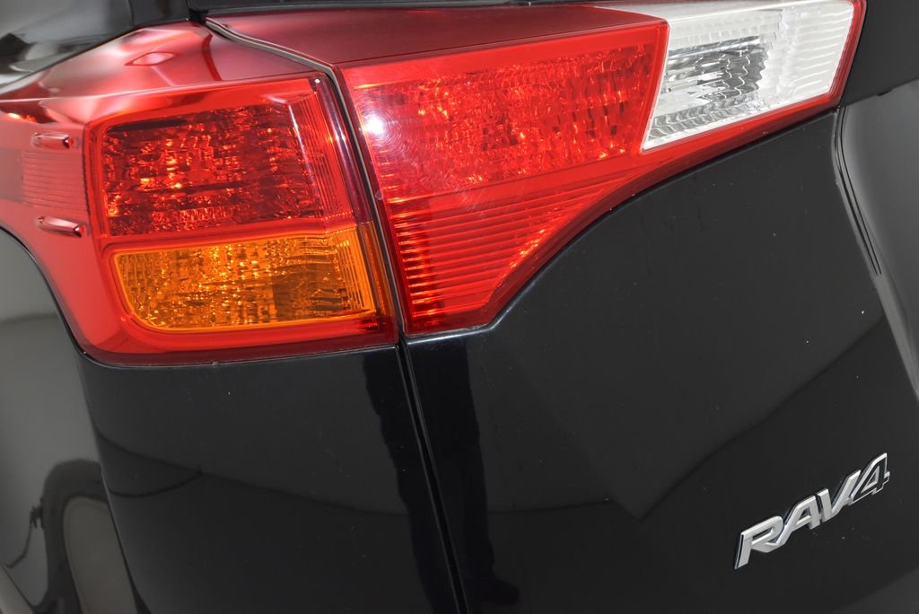 Used 2013 Black Toyota Limited image 37