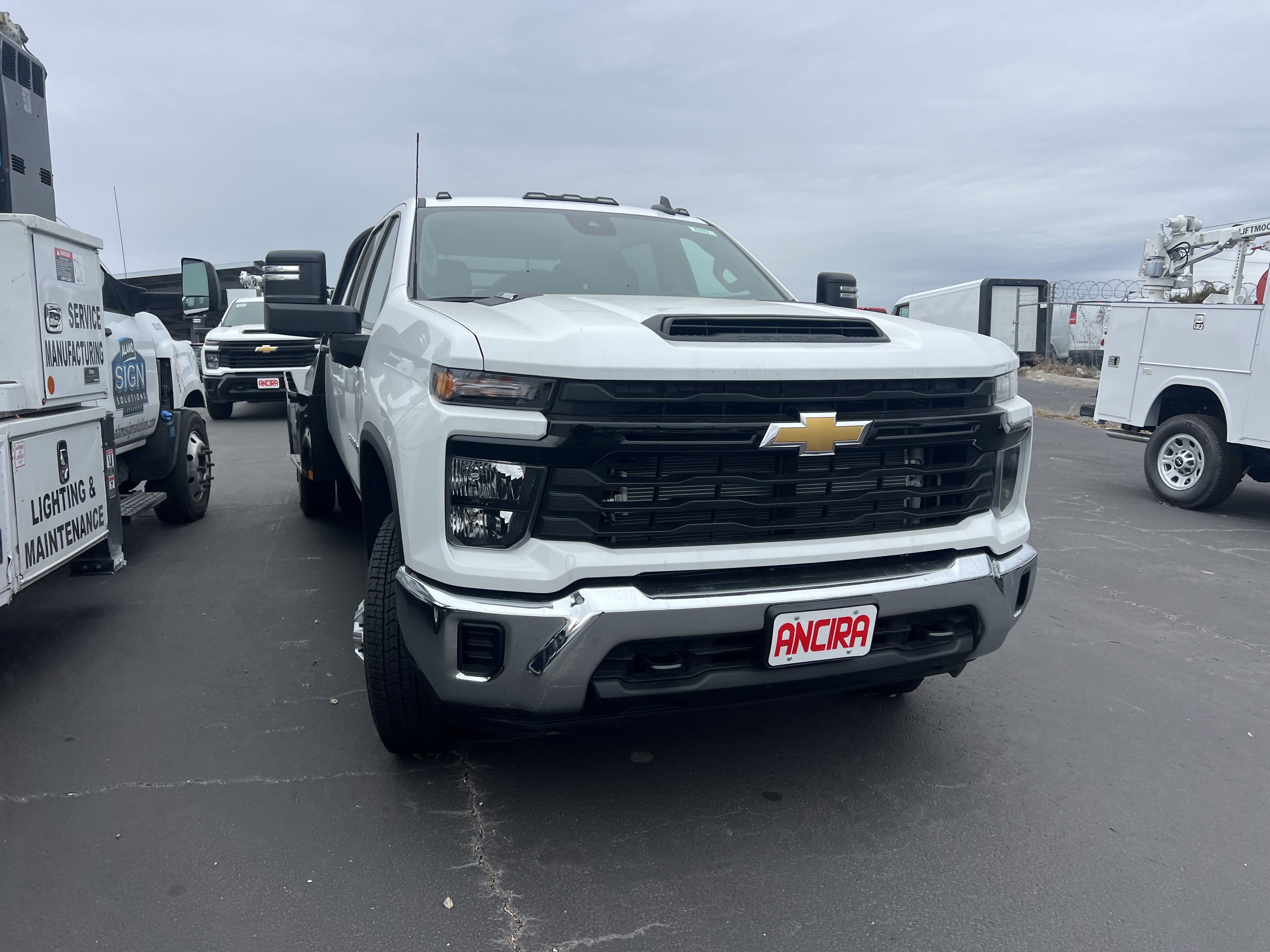 2026 Chevrolet Silverado 3500 HD Work Truck - Photo 7