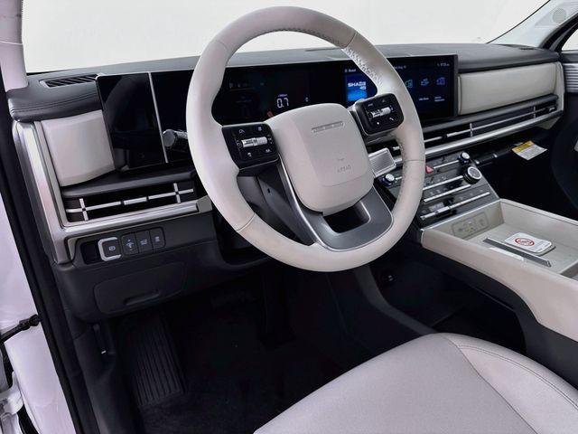 New 2027 White Hyundai SE FWD image 13