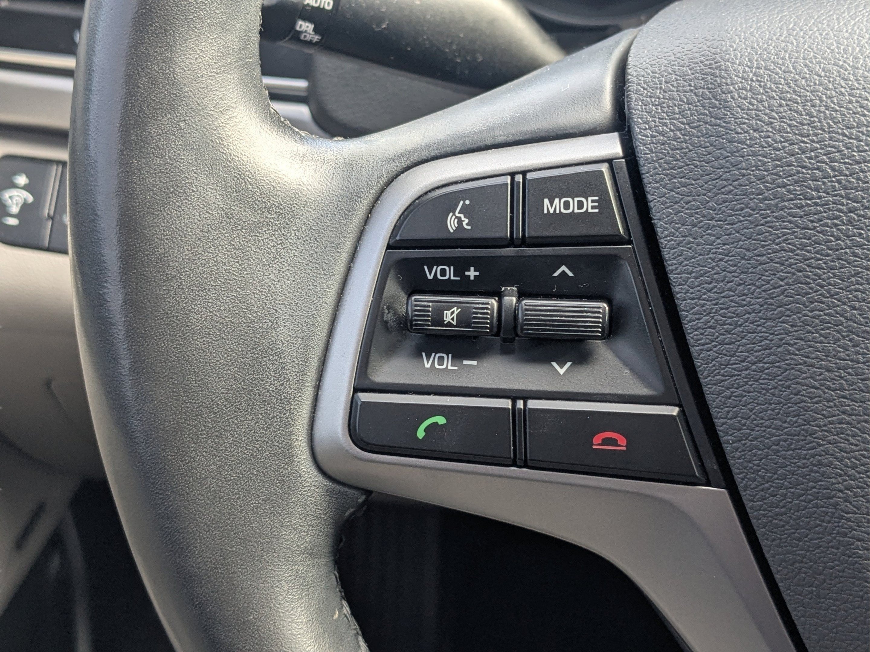 2017 Hyundai Elantra Limited - Photo 24