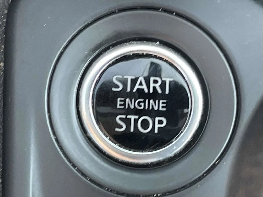 Used 2025 Gray Nissan S image 23