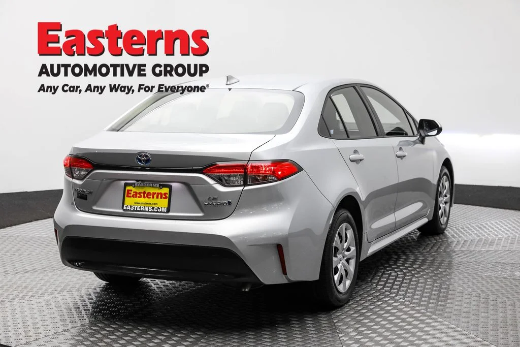 Used 2024 Silver Toyota LE image 5