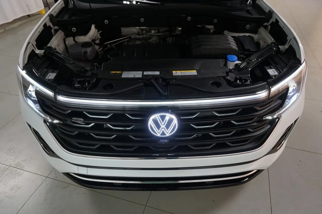 New 2026 Opal White Volkswagen 2.0T SEL Premium R-Line image 36