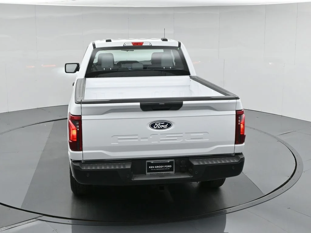 New 2026 White Ford XL image 37