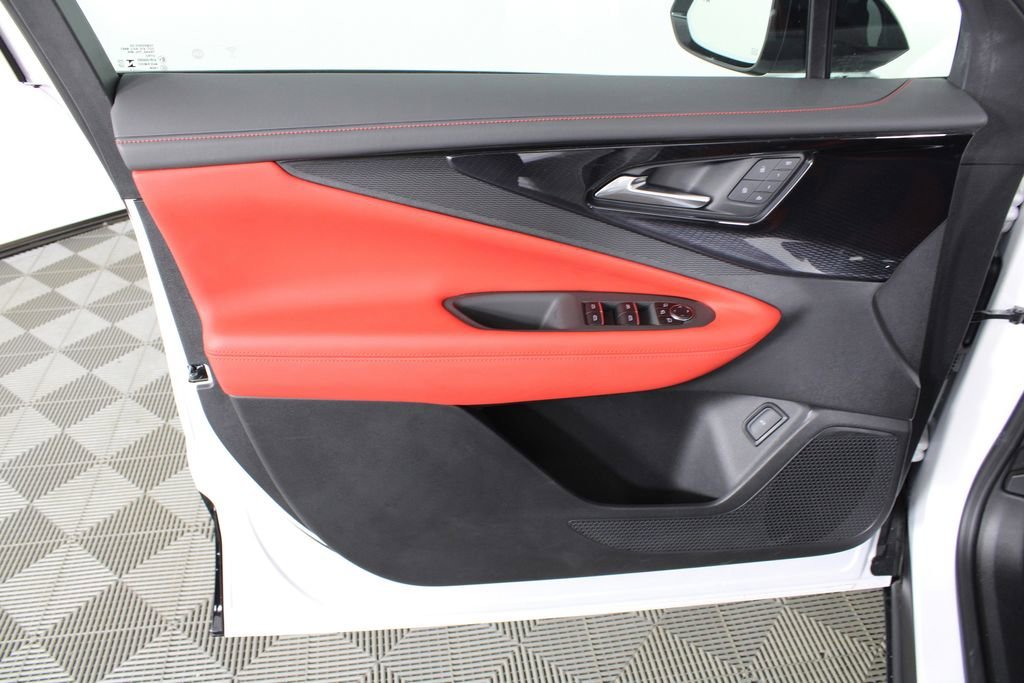 2025 Chevrolet Blazer EV RS - Photo 11