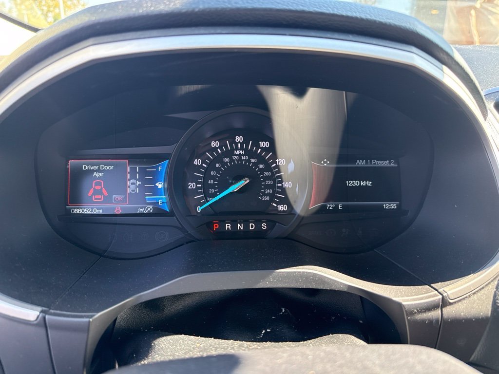 Used 2019  Ford SEL image 16