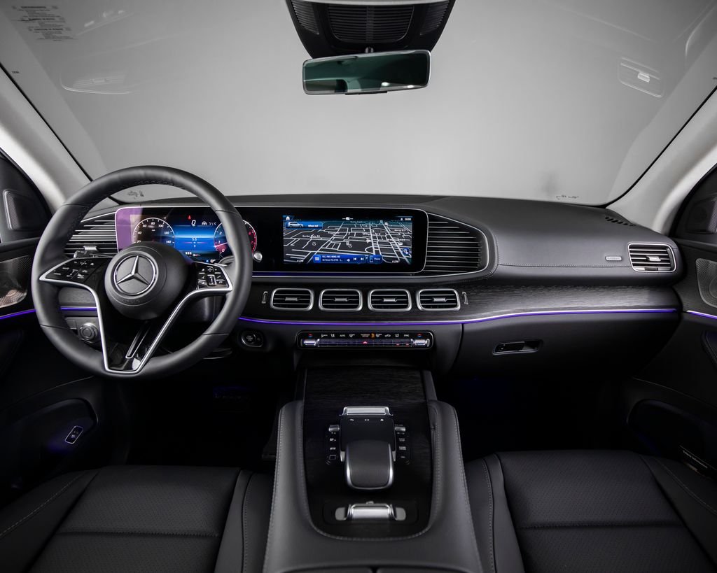 New 2026 Black Mercedes-Benz GLS 450 image 6